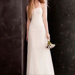 Vera Wang White Wedding Dress